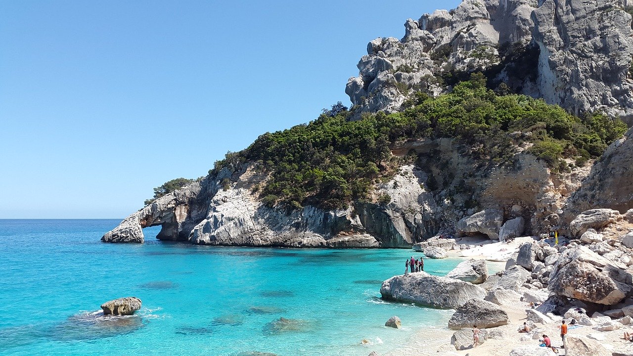 Sardinien erleben – was lohnt sich auf der Mittelmeerinsel?